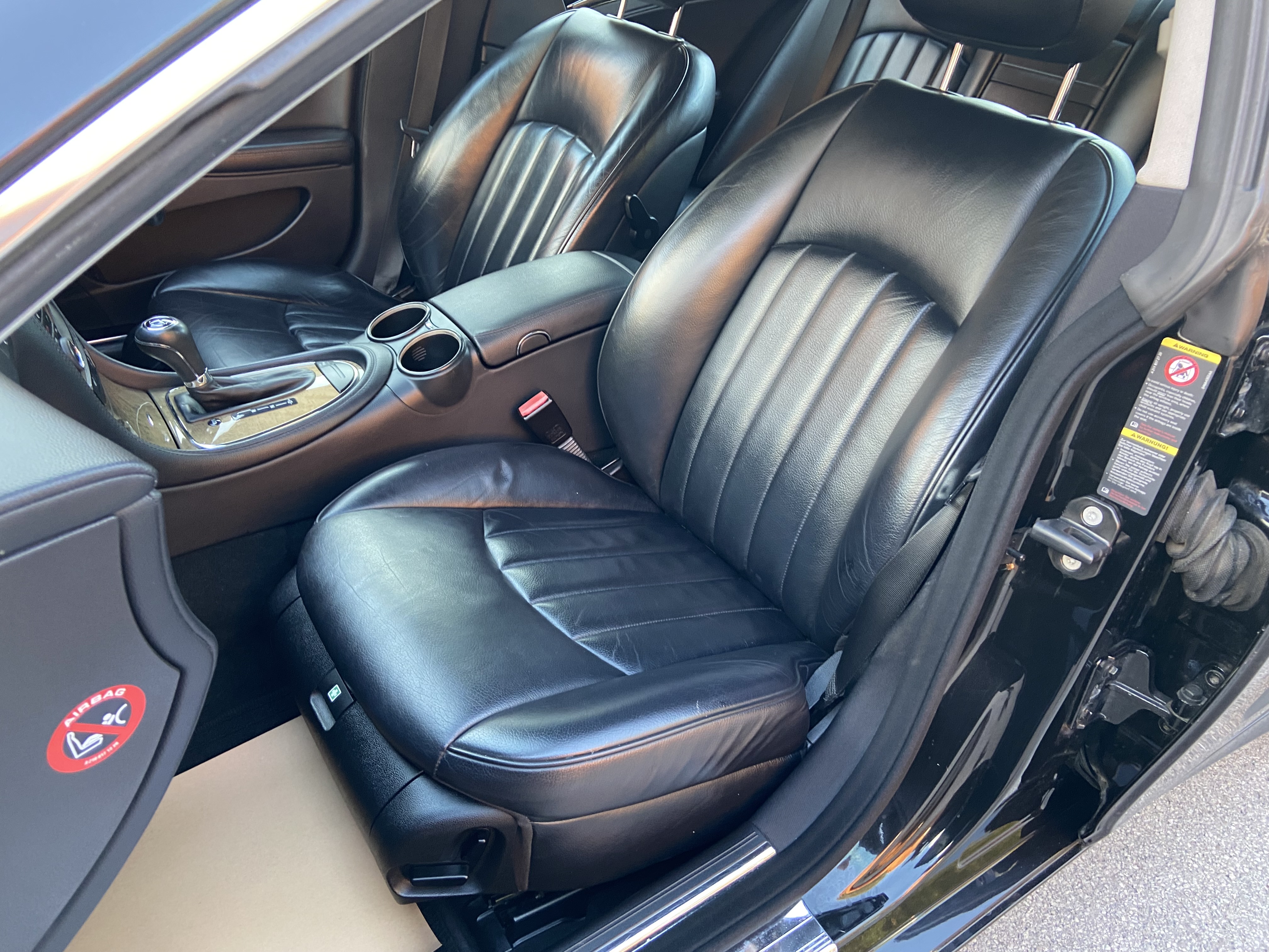 additional car image