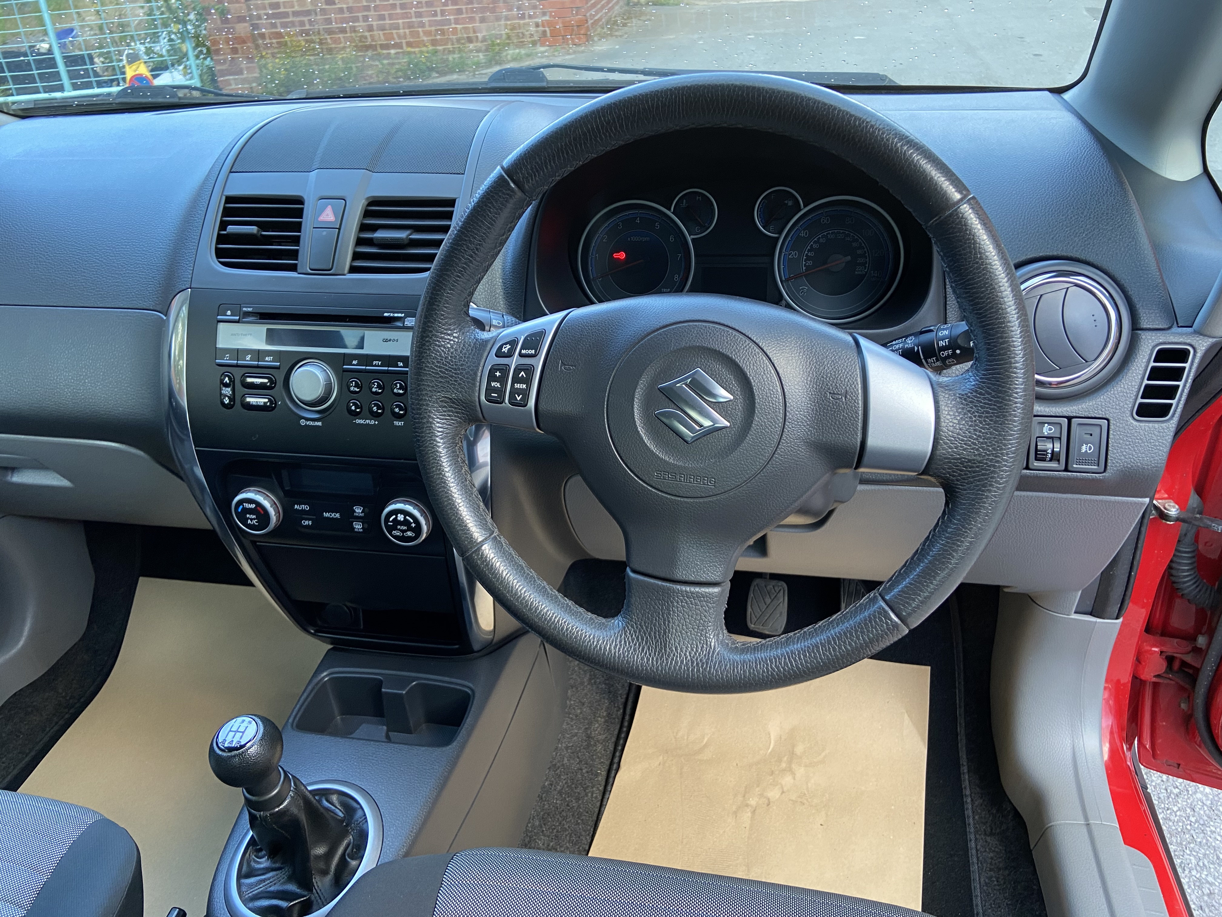 additional car image