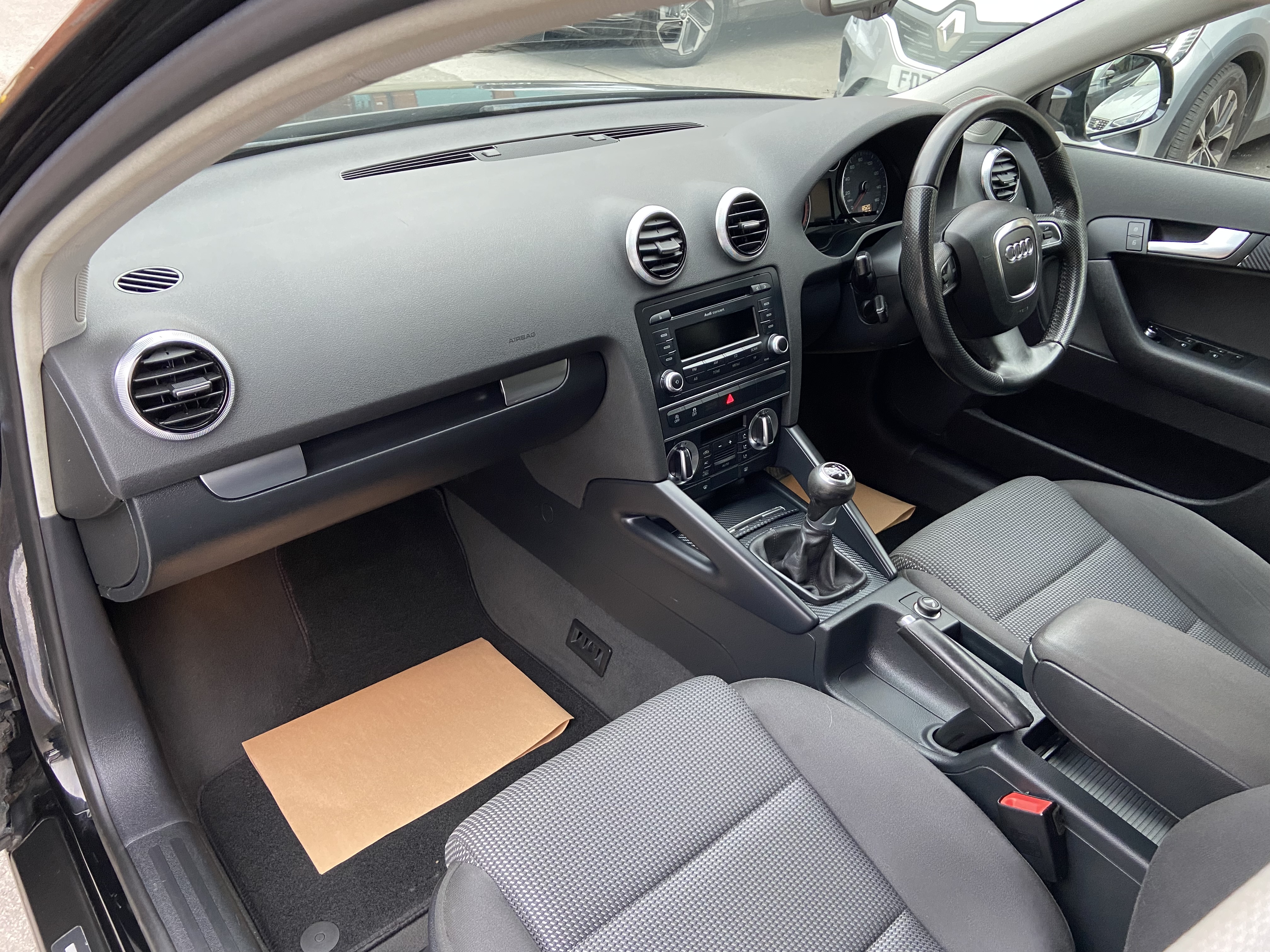 additional car image