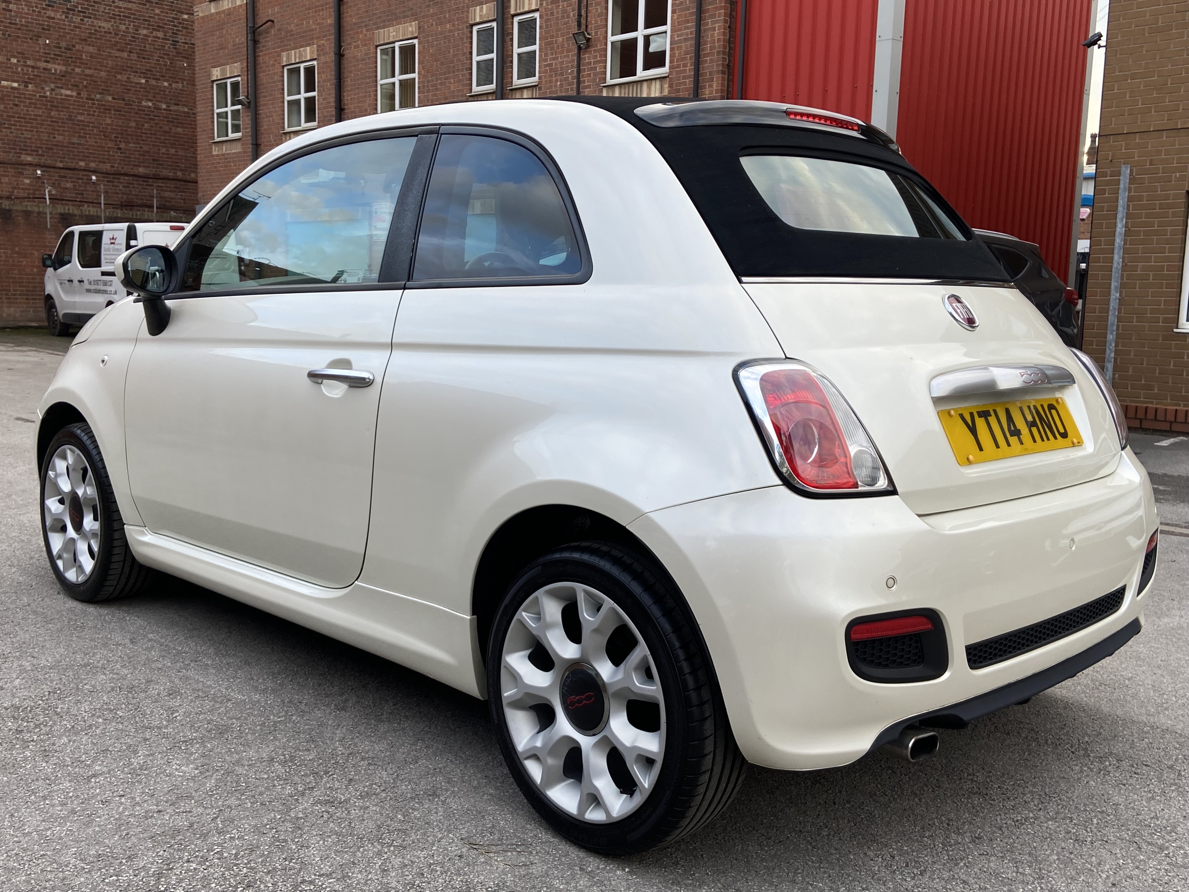 additional car image