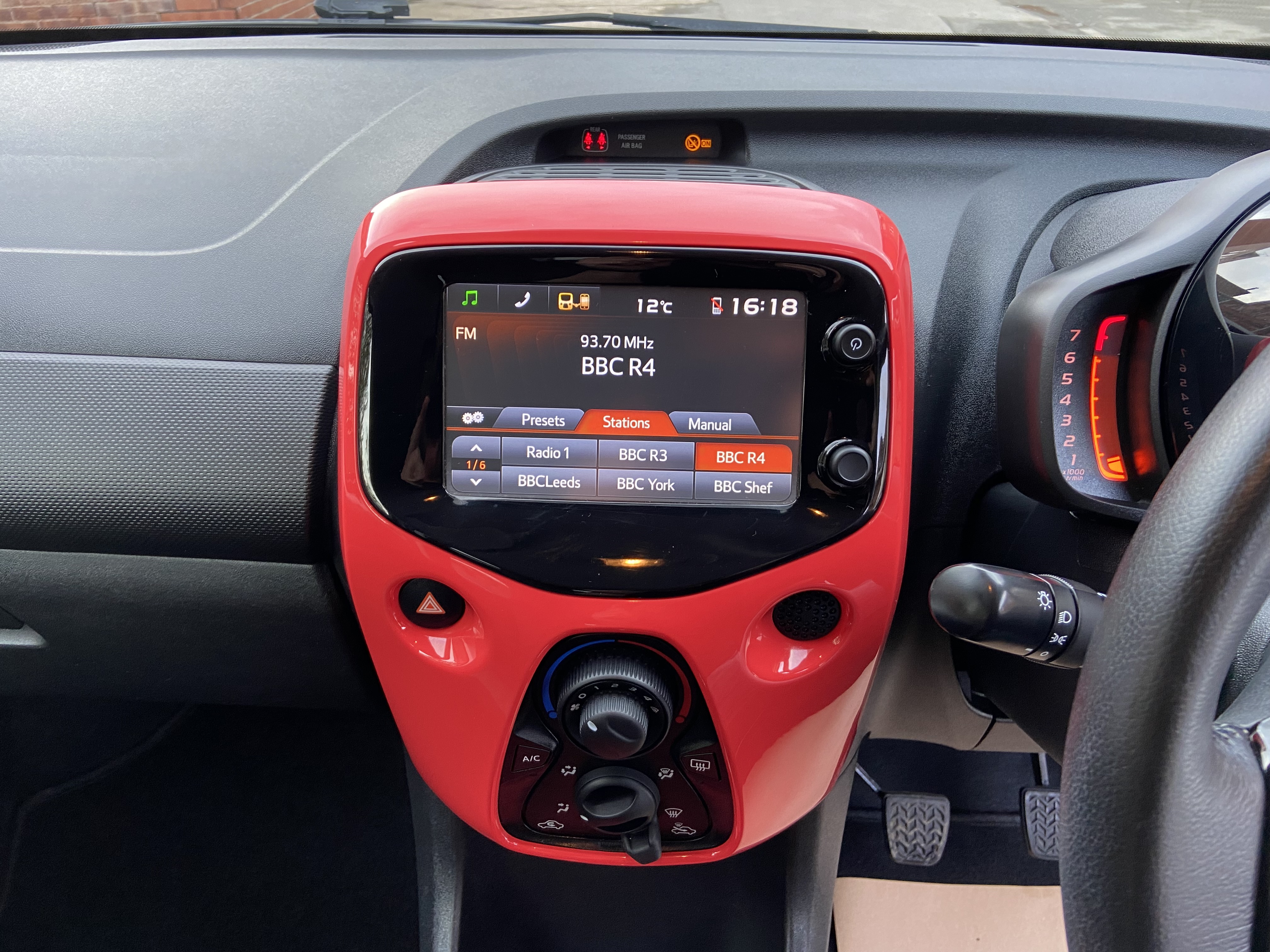 additional car image