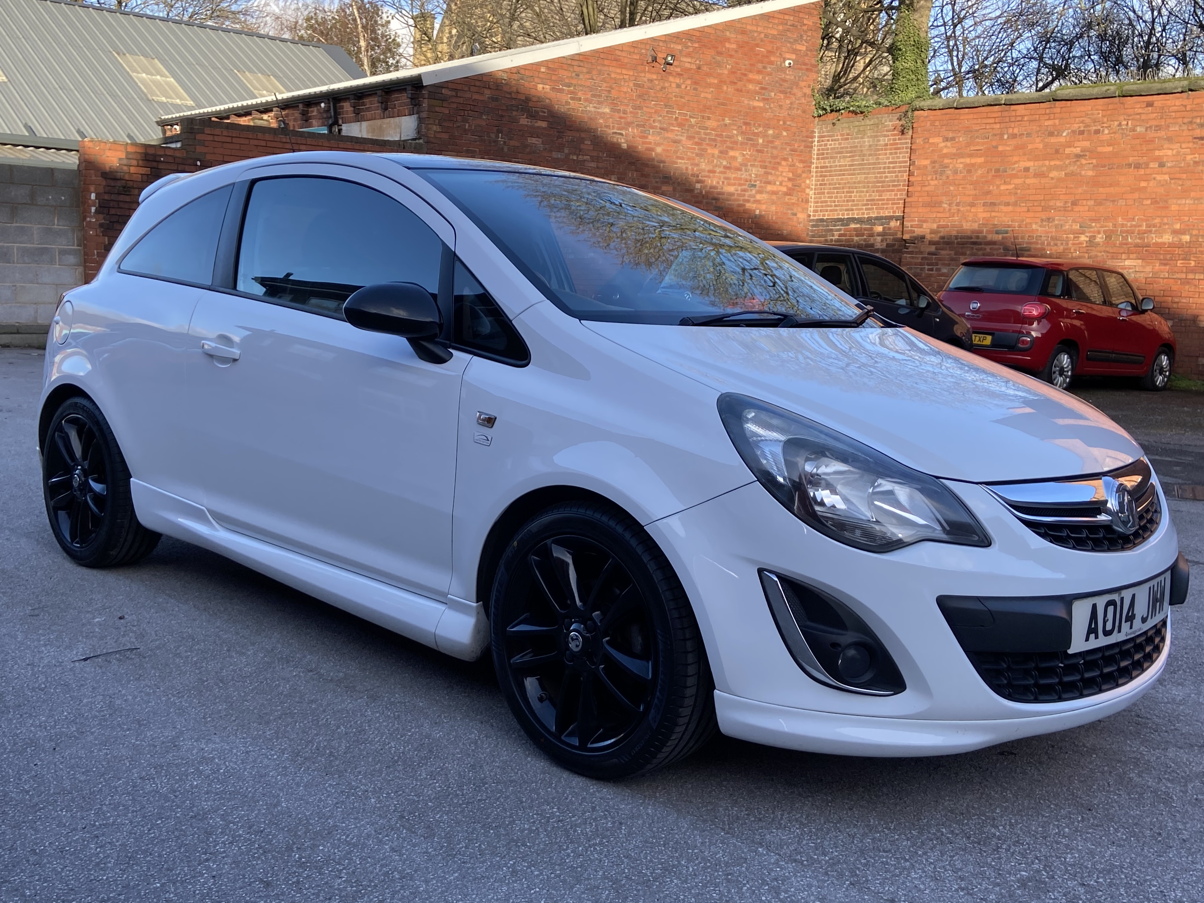 additional car image