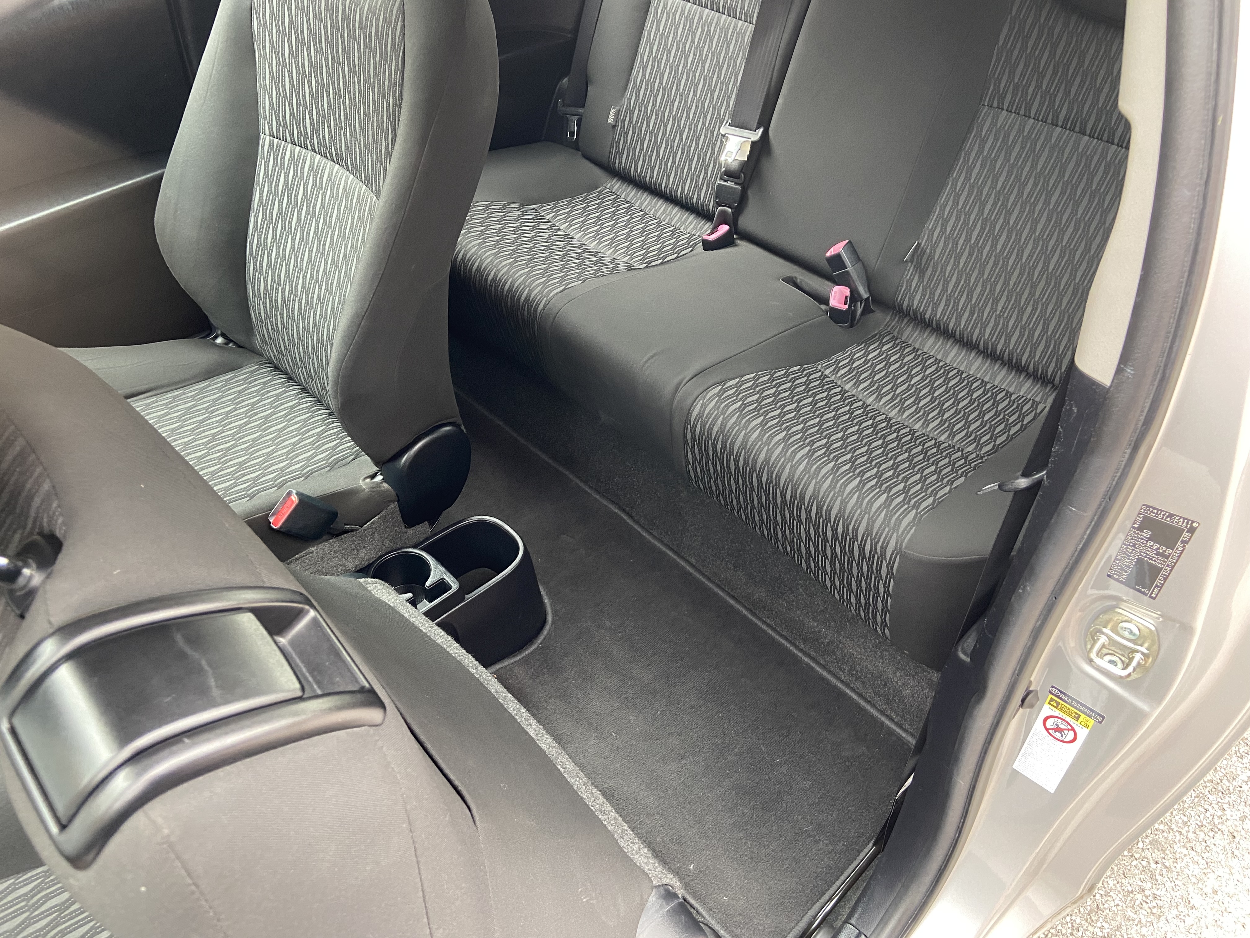 additional car image