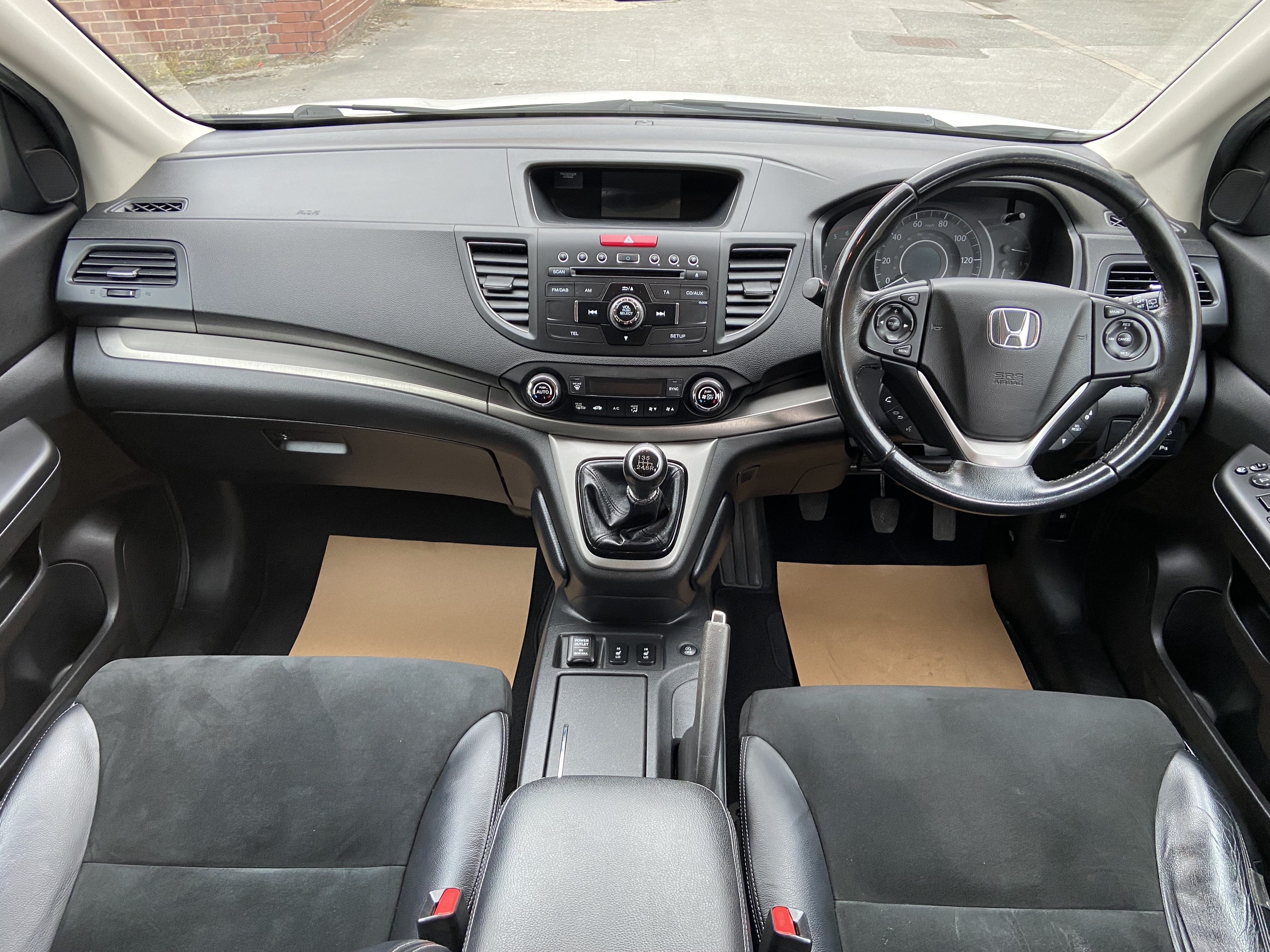 additional car image