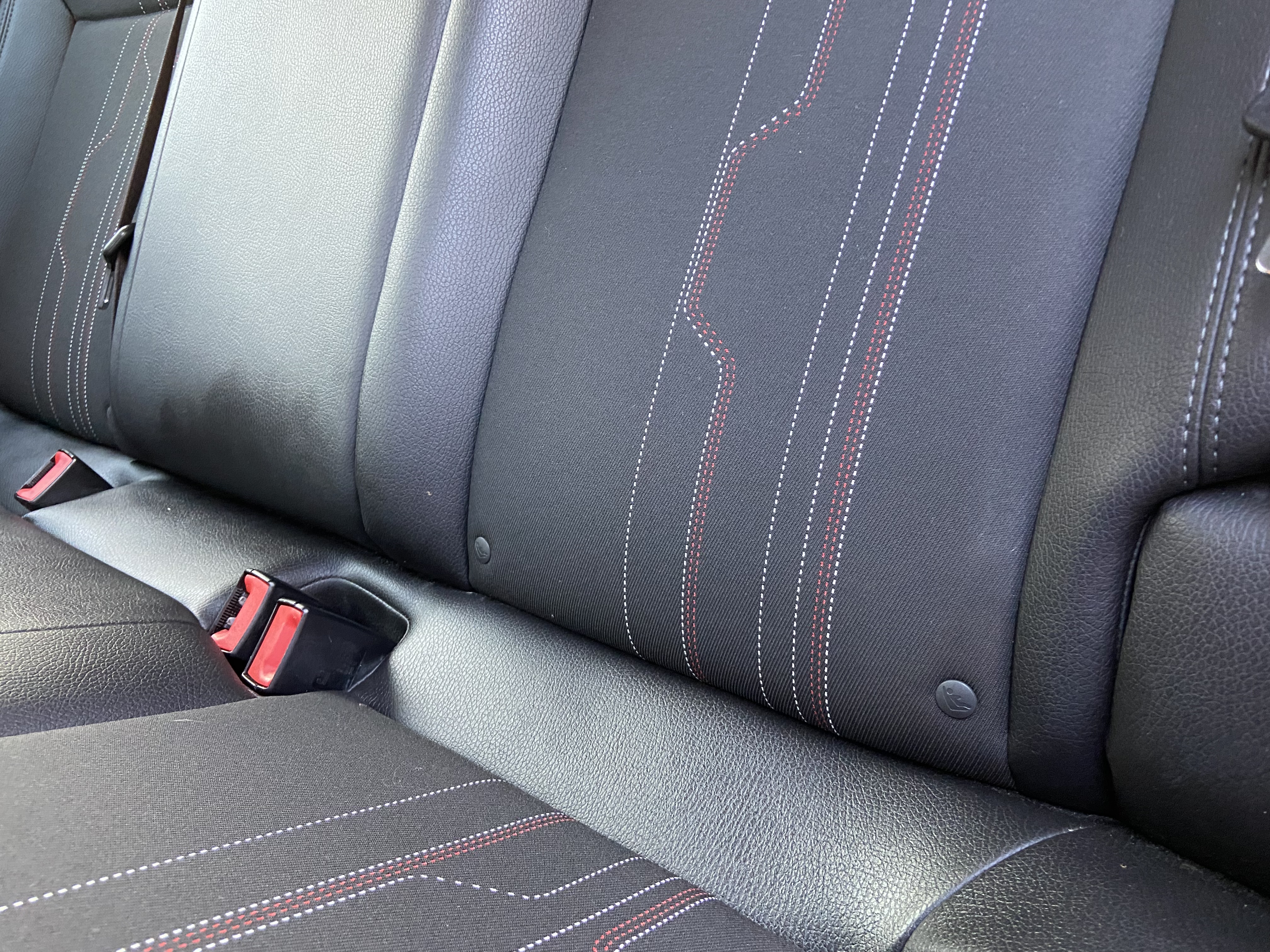 additional car image