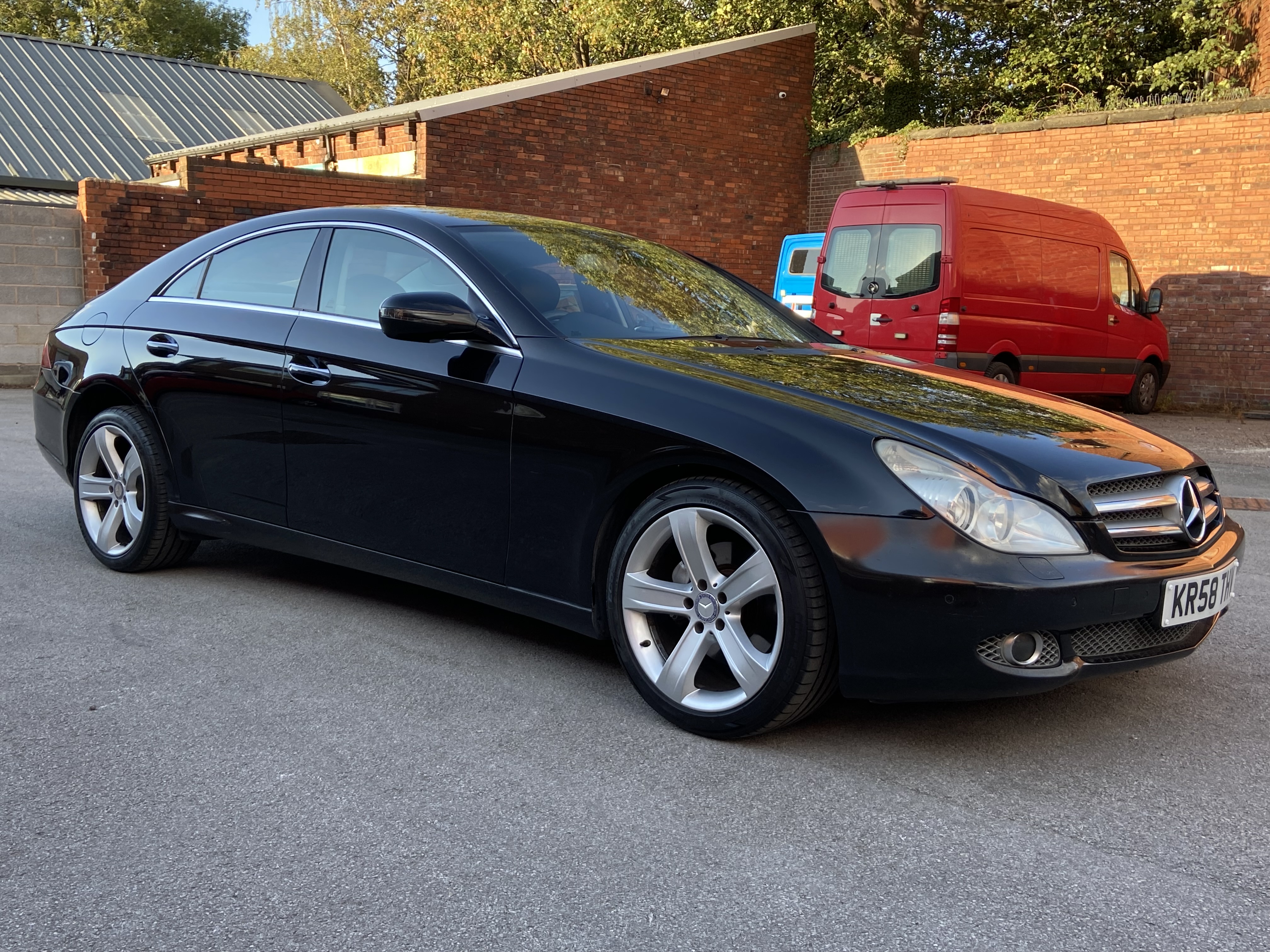 additional car image