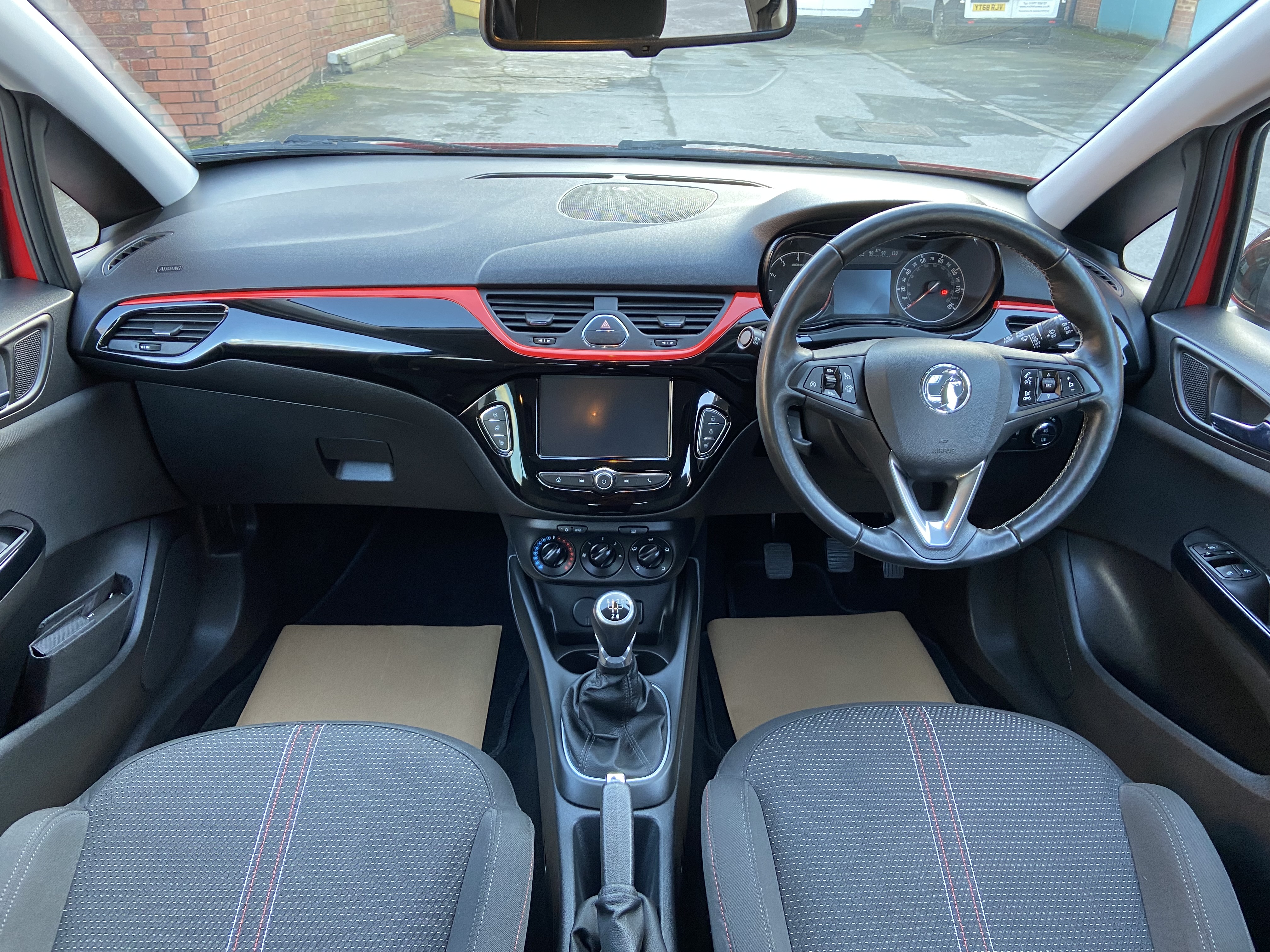 additional car image