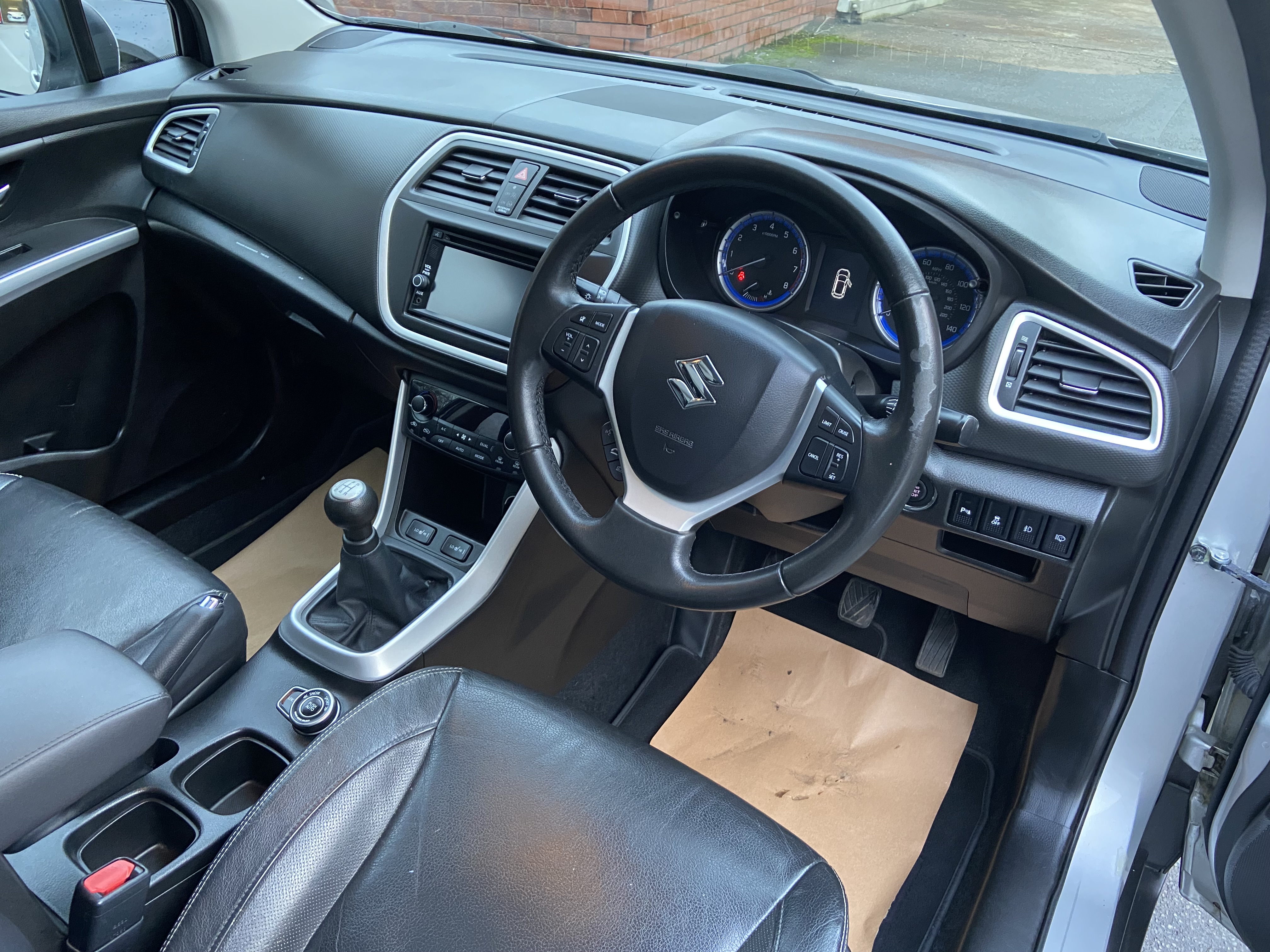 additional car image