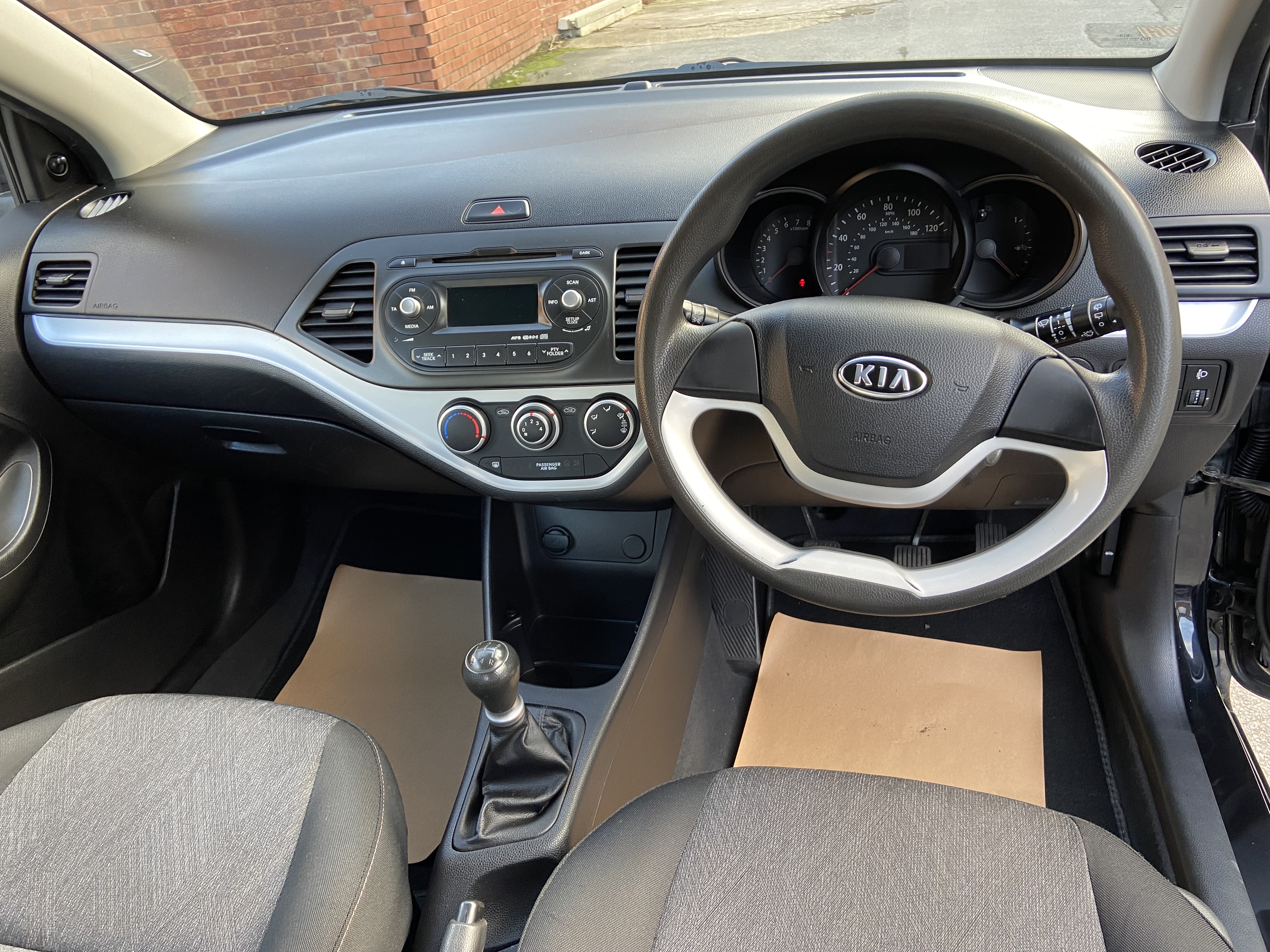 additional car image