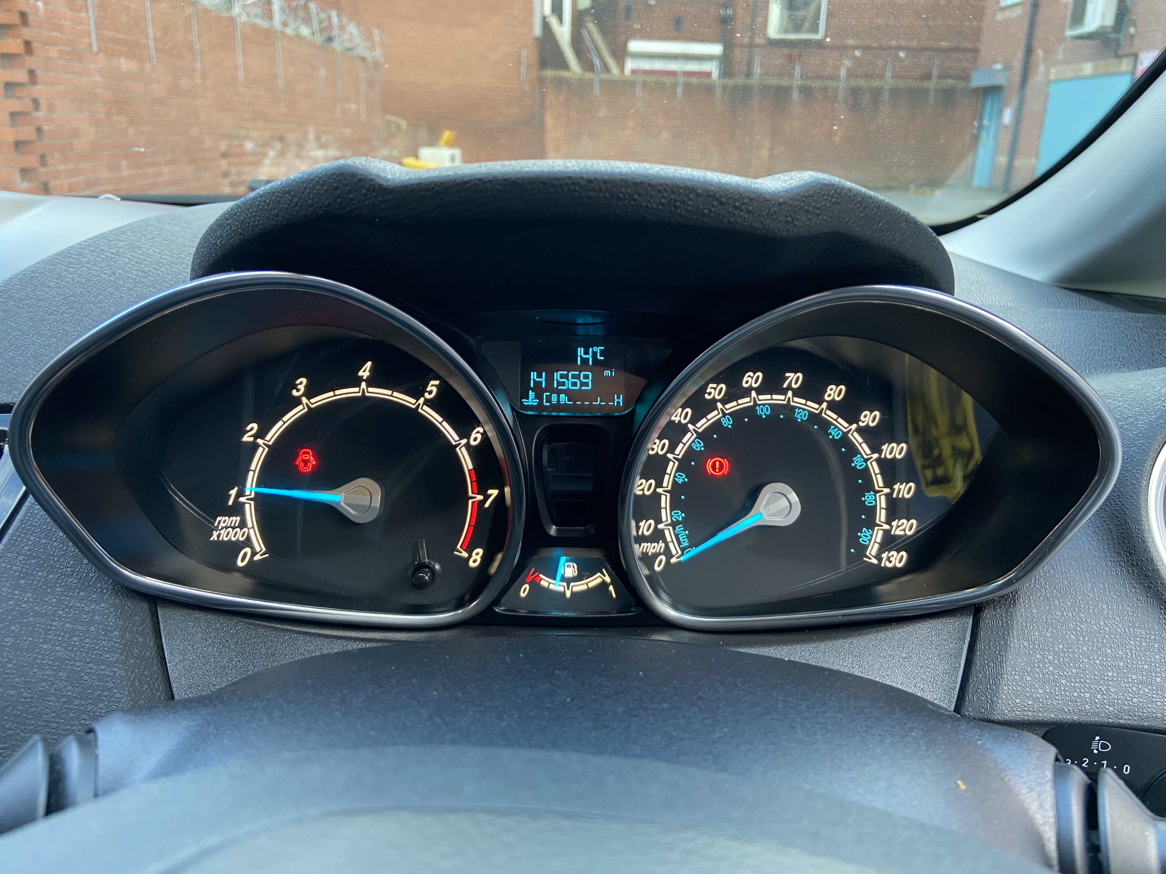 additional car image