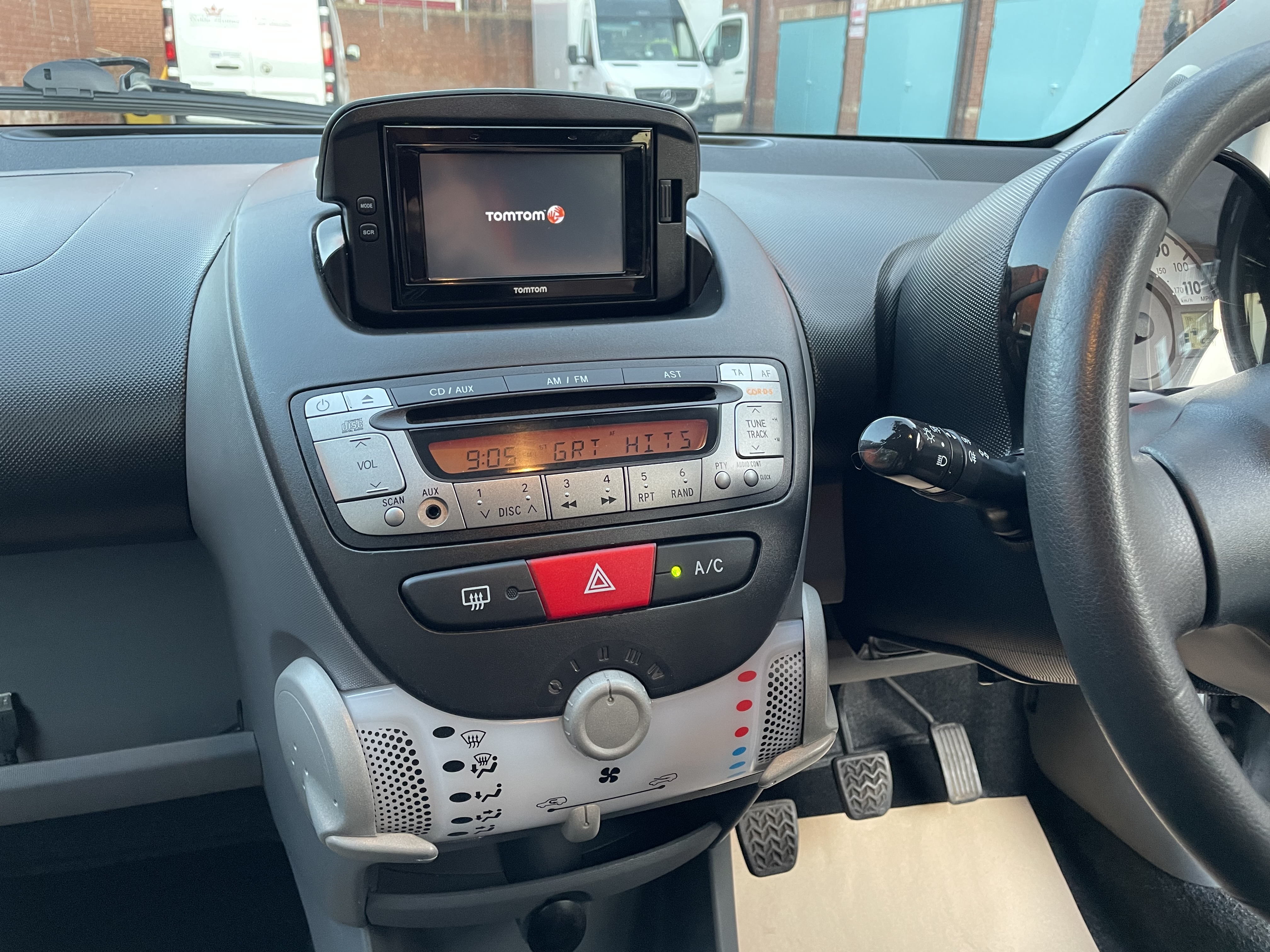 additional car image