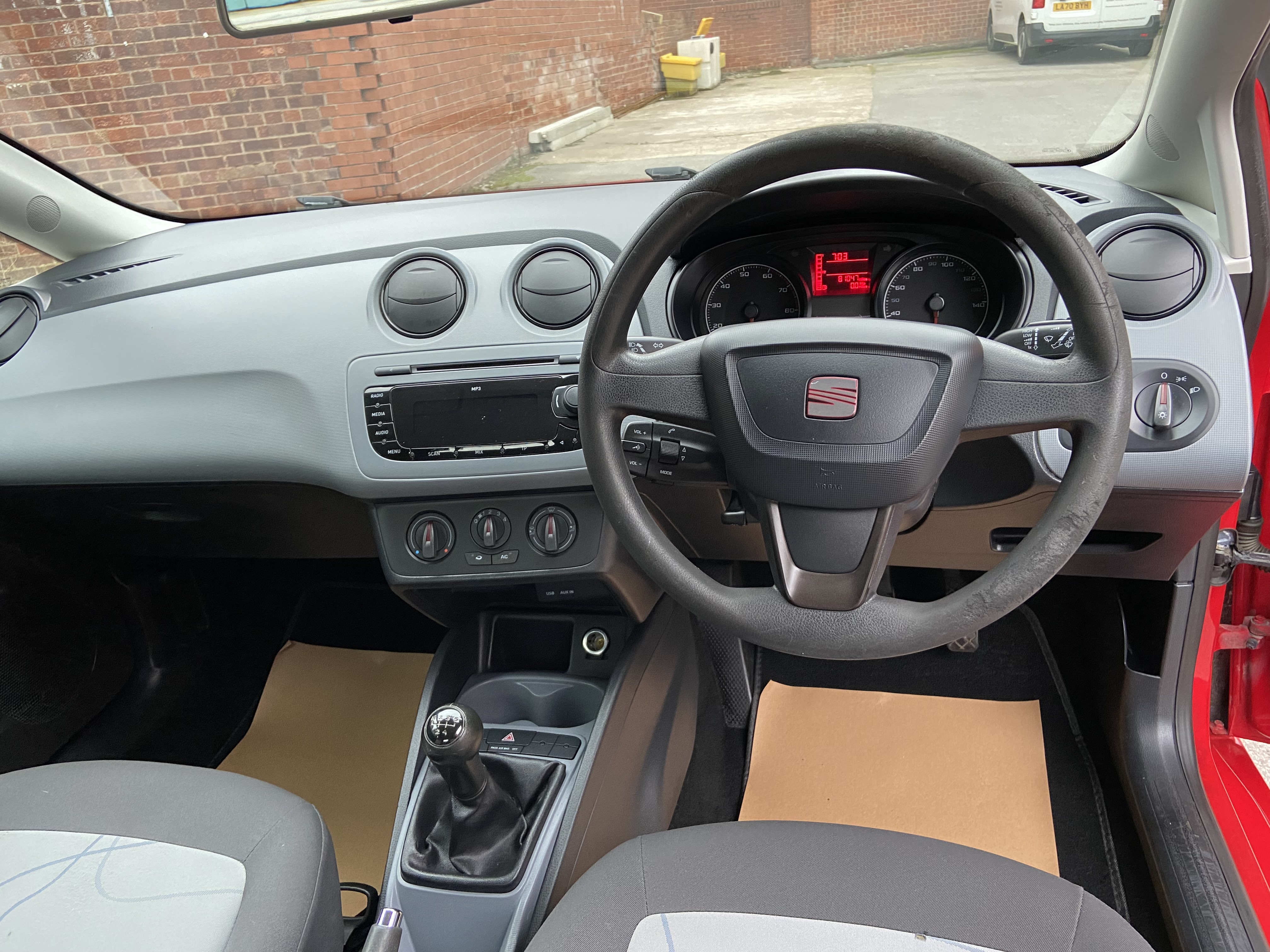 additional car image